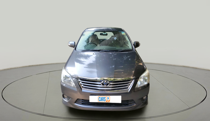 2012 Toyota Innova VX 2.5 8 STR, Diesel, Manual, 1,18,032 km, exterior