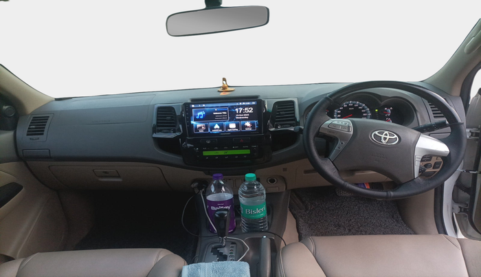 2013 Toyota Fortuner 3.0 4X2 AT, Diesel, Automatic, 2,04,499 km, interior