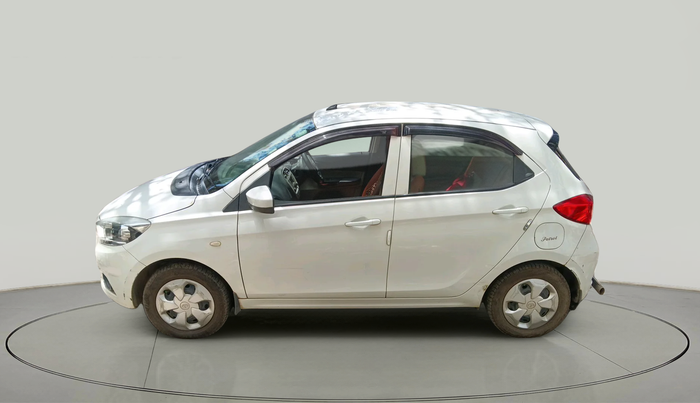 2017 Tata Tiago XT PETROL, Petrol, Manual, 35,348 km, exterior