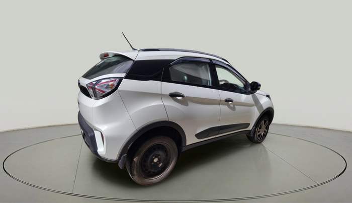 2022 Tata NEXON XM PETROL, Petrol, Manual, 43,511 km, exterior