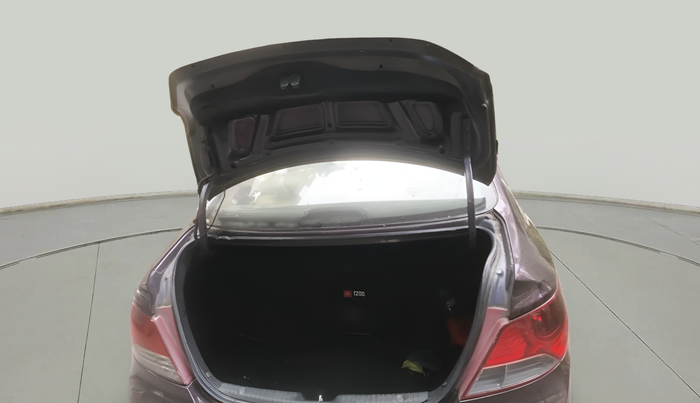 2013 Hyundai Verna FLUIDIC 1.6 CRDI SX, Diesel, Manual, 90,457 km, exterior