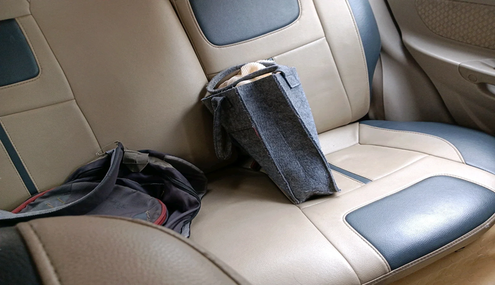 2011 Hyundai Accent GLE, Petrol, Manual, 92,995 km, interior