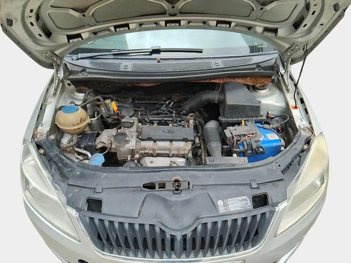 2011 Skoda Fabia AMBIENTE 1.2 MPI, Petrol, Manual, 83,500 km, exterior