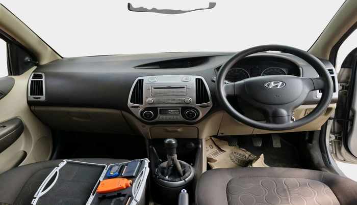 2011 Hyundai i20 MAGNA (O) 1.2, Petrol, Manual, 38,431 km, interior