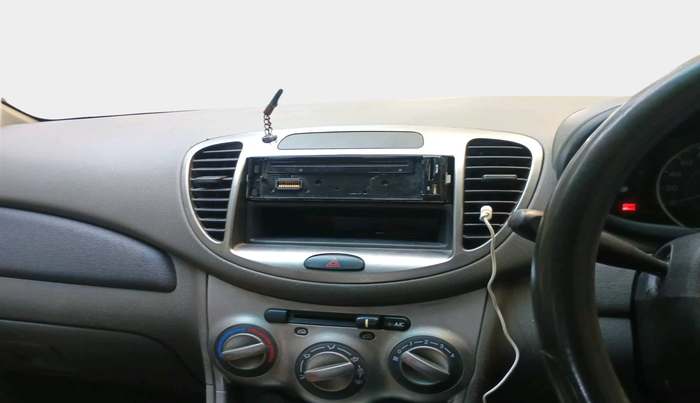 2012 Hyundai i10 ERA 1.1, Petrol, Manual, 32,706 km, interior