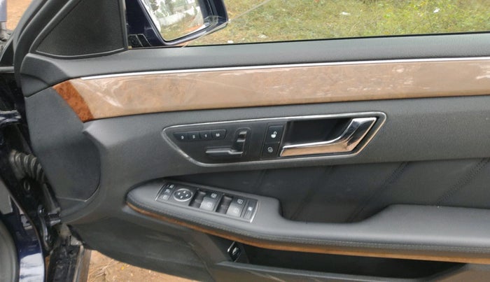 2010 Mercedes Benz E Class E 250 CDI ELEGANCE, Diesel, Automatic, 98,845 km, interior