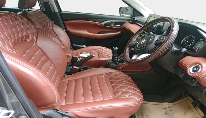 2024 Maruti Grand Vitara DELTA SMART HYBRID, Petrol, Manual, 17,816 km, interior