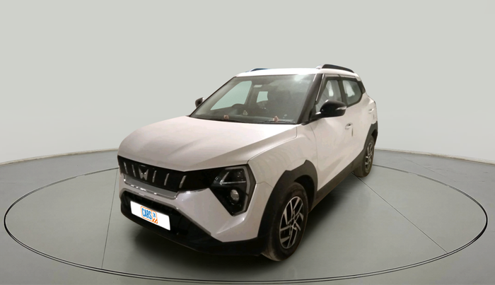 2024 Mahindra XUV 3XO AX5 1.2 L TCMPFi, Petrol, Manual, 18,810 km, exterior