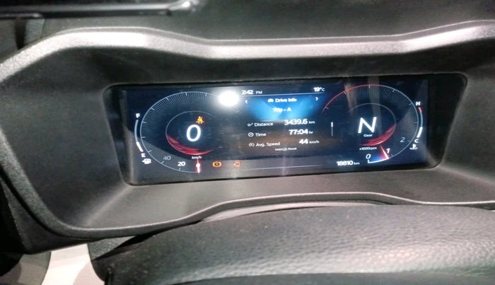 2024 Mahindra XUV 3XO AX5 1.2 L TCMPFi, Petrol, Manual, 18,810 km, interior