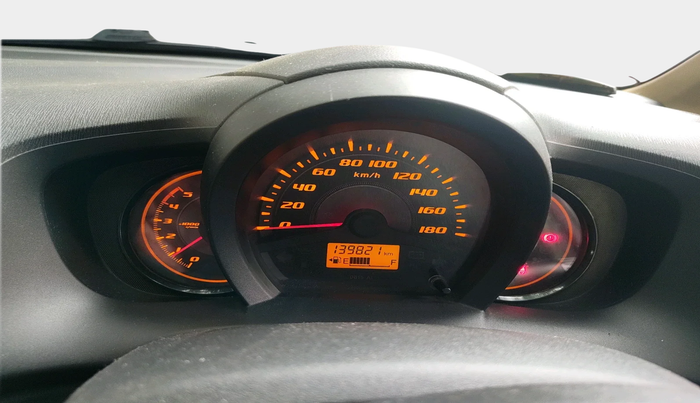 2014 Honda Amaze 1.5L I-DTEC SX, Diesel, Manual, 1,39,821 km, interior
