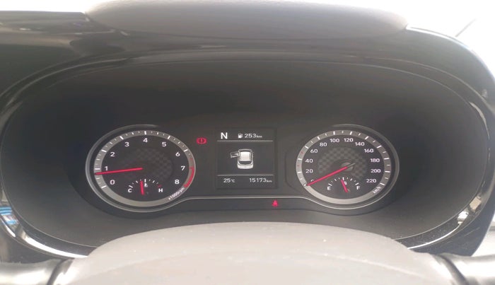 2024 Hyundai GRAND I10 NIOS SPORTZ AMT 1.2 KAPPA VTVT, Petrol, Automatic, 15,173 km, interior