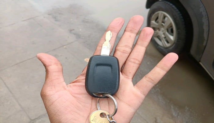 2015 Renault Kwid RXL, Petrol, Manual, 33,080 km, interior