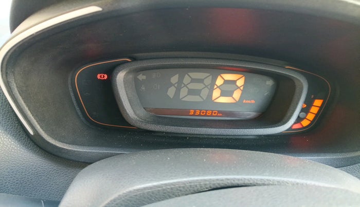 2015 Renault Kwid RXL, Petrol, Manual, 33,080 km, interior