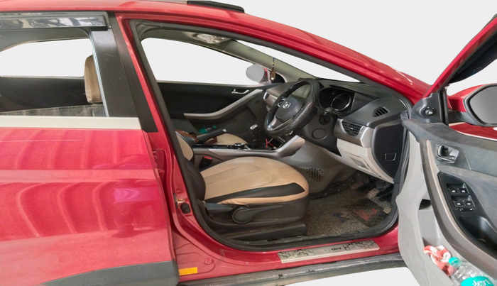 2017 Tata NEXON XZ PLUS PETROL, Petrol, Manual, 32,422 km, interior