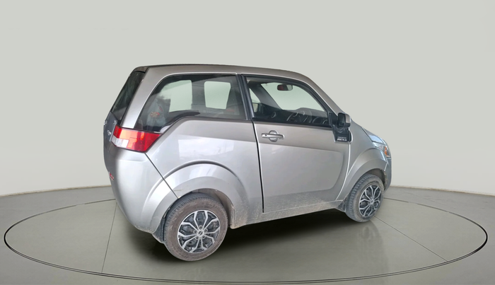 2015 Mahindra E2O T2, Electric, Automatic, 47,275 km, exterior