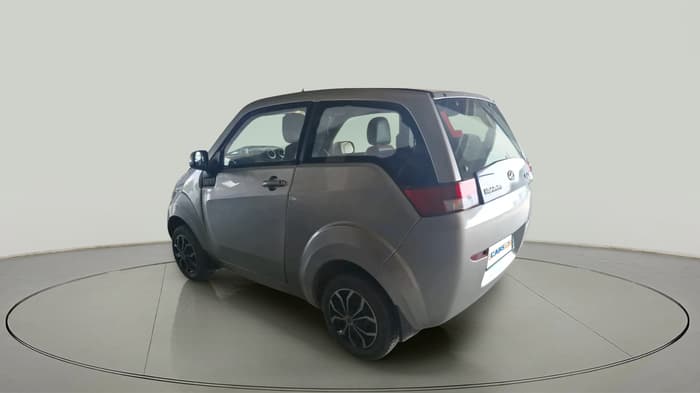 2015 Mahindra E2O T2, Electric, Automatic, 47,500 km, exterior