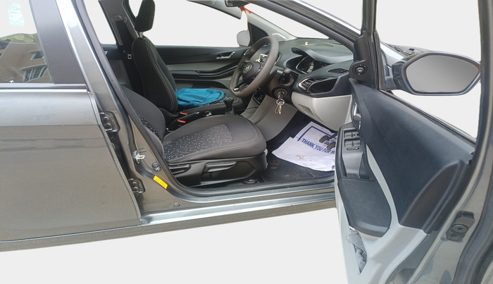 2021 Tata Tiago XZ PETROL, Petrol, Manual, 36,908 km, interior