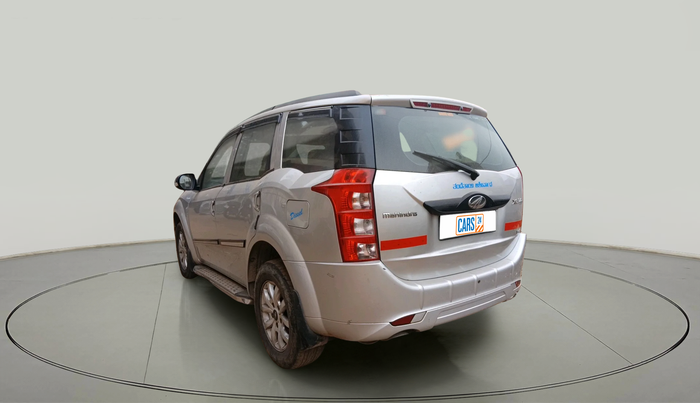 2016 Mahindra XUV500 W4, Diesel, Manual, 1,11,089 km, exterior