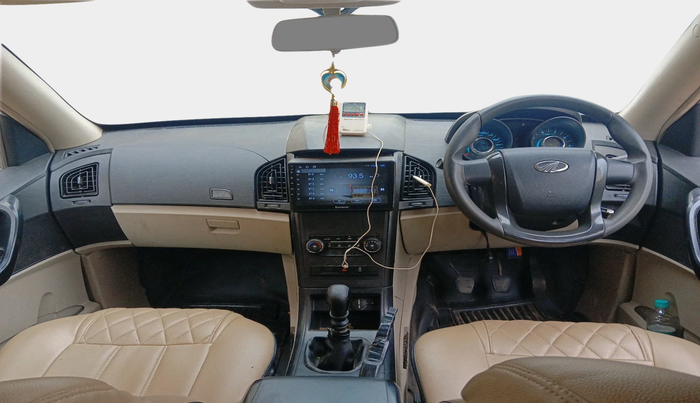 2016 Mahindra XUV500 W4, Diesel, Manual, 1,11,089 km, interior