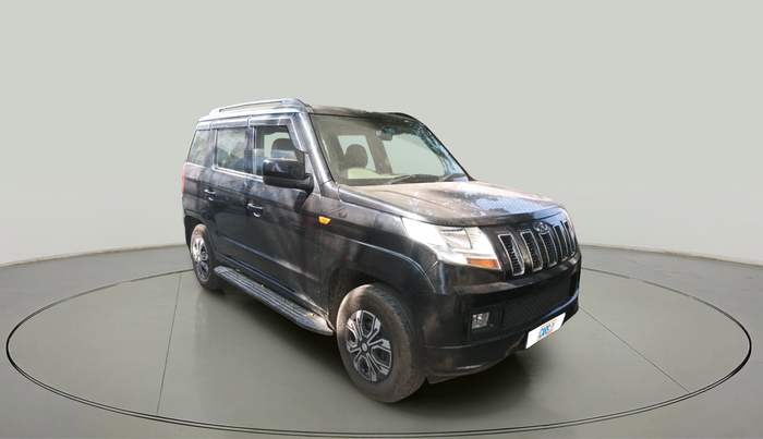 2016 Mahindra TUV300 T6 PLUS, Diesel, Manual, 1,56,636 km, exterior