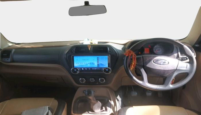 2016 Mahindra TUV300 T6 PLUS, Diesel, Manual, 1,56,636 km, interior