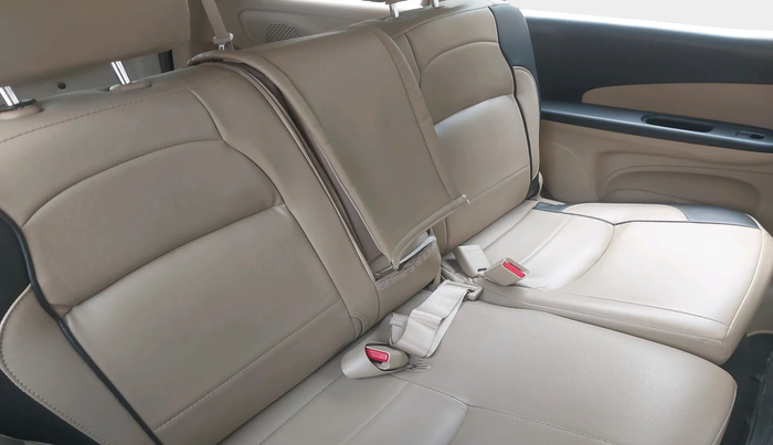 2015 Honda Mobilio 1.5L I-VTEC V, Petrol, Manual, 62,437 km, interior