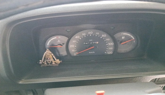 2011 Maruti Omni 5 STR, Petrol, Manual, 41,436 km, interior