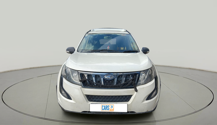 2017 Mahindra XUV500 W6 1.99, Diesel, Manual, 73,269 km, exterior