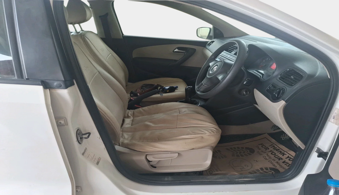 2011 Volkswagen Polo COMFORTLINE 1.2L PETROL, Petrol, Manual, 89,415 km, interior