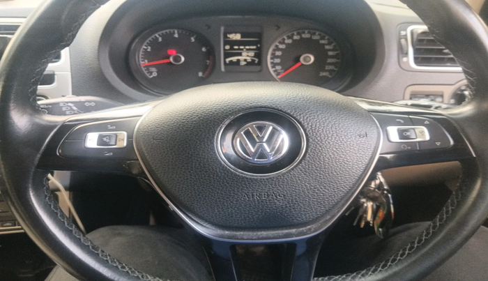 2017 Volkswagen Polo HIGHLINE1.2L, Petrol, Manual, 42,175 km, interior