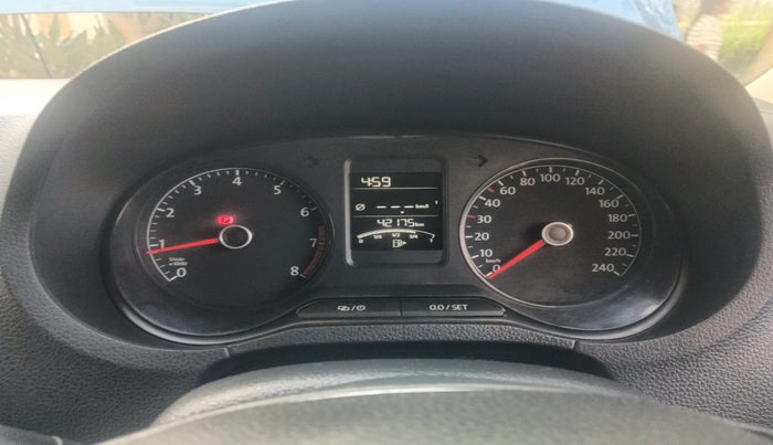 2017 Volkswagen Polo HIGHLINE1.2L, Petrol, Manual, 42,175 km, interior