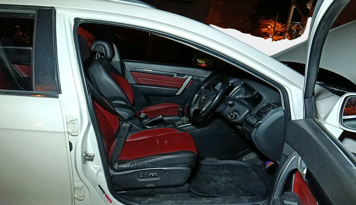 2011 Chevrolet Captiva XTREME, Diesel, Manual, 1,35,551 km, interior