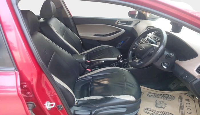 2016 Hyundai Elite i20 SPORTZ 1.4 CRDI, Diesel, Manual, 1,14,690 km, interior