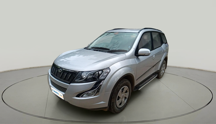 2016 Mahindra XUV500 W6, Diesel, Manual, 89,596 km, exterior