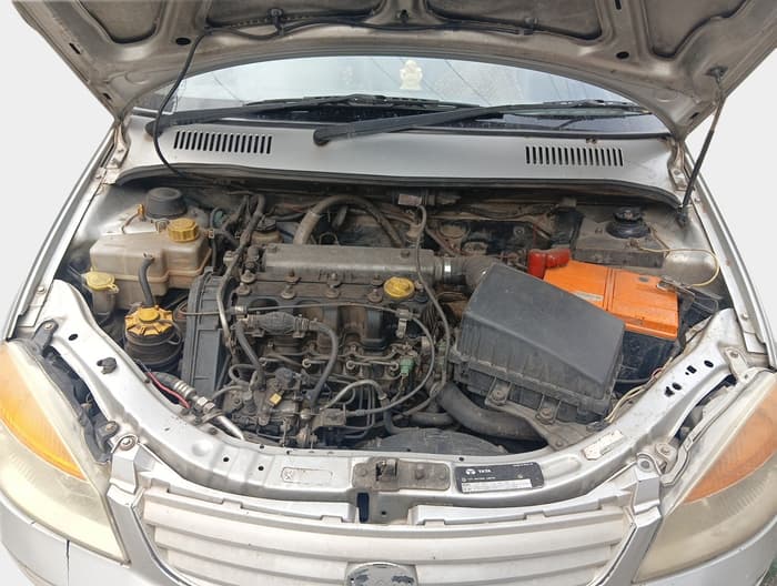 2013 Tata Indica V2 DLS, Diesel, Manual, 3,02,862 km, exterior
