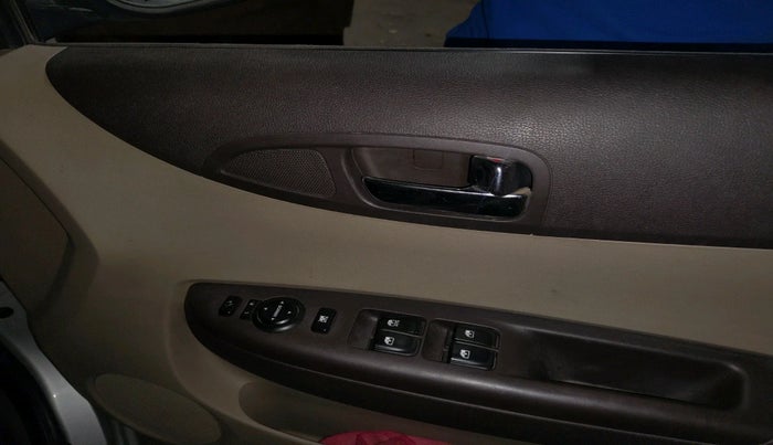 2010 Hyundai i20 SPORTZ 1.2, Petrol, Manual, 35,416 km, interior