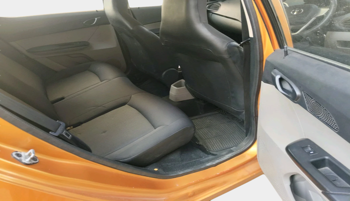 2016 Tata Tiago XM PETROL, Petrol, Manual, 63,164 km, interior