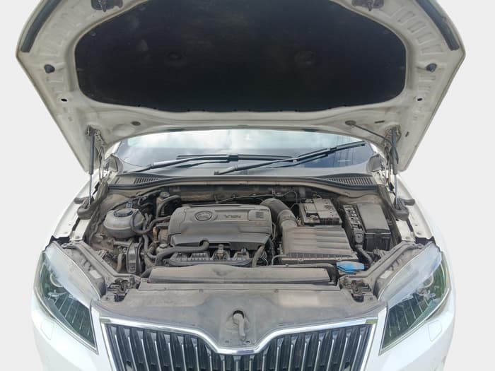2016 Skoda Superb L&K 1.8 TSI AT, Petrol, Automatic, 1,54,900 km, exterior