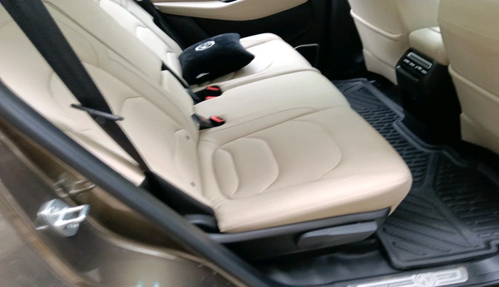 2023 MG HECTOR SAVVY PRO 1.5 TURBO CVT PETROL, Petrol, Automatic, 18,953 km, interior