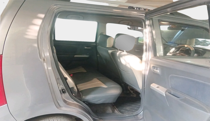 2011 Maruti Wagon R 1.0 VXI, Petrol, Manual, 38,568 km, interior