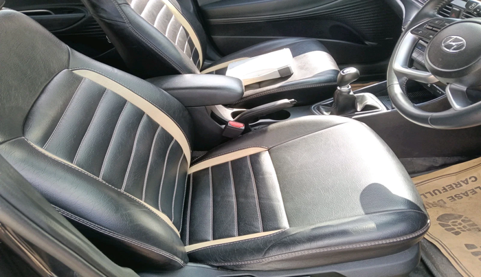 2022 Hyundai NEW I20 ASTA 1.2 MT, Petrol, Manual, 48,096 km, interior