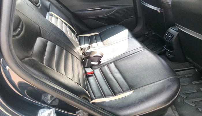 2022 Hyundai NEW I20 ASTA 1.2 MT, Petrol, Manual, 48,096 km, interior