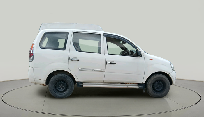 2011 Mahindra Xylo D2 BS III, Diesel, Manual, 1,72,000 km, exterior