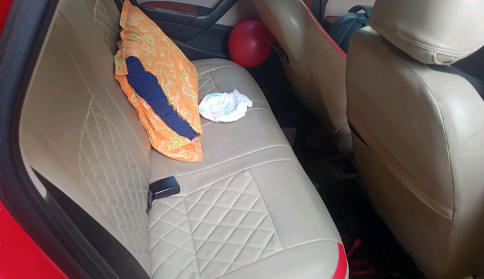 2012 Volkswagen Polo TRENDLINE 1.2L DIESEL, Diesel, Manual, 1,45,445 km, interior