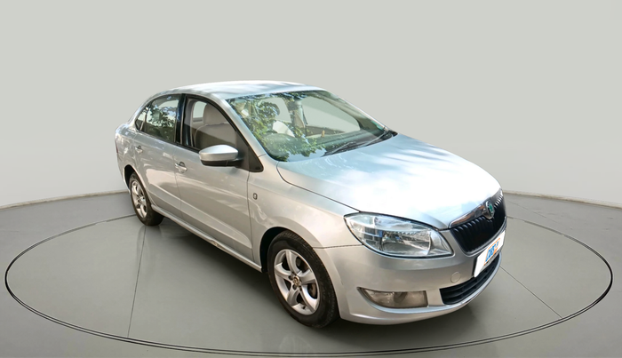 2012 Skoda Rapid ELEGANCE 1.6 TDI CR MT, Diesel, Manual, 1,53,048 km, exterior