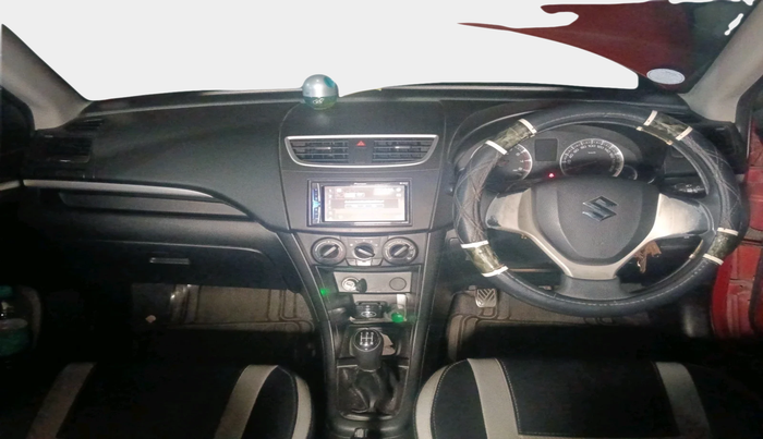 2013 Maruti Swift VXI, Petrol, Manual, 1,13,438 km, interior