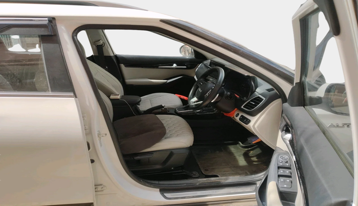 2023 KIA SELTOS HTX 1.5 DIESEL AT, Diesel, Automatic, 29,566 km, interior