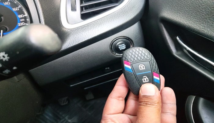 2017 Maruti Baleno ALPHA PETROL 1.2, Petrol, Manual, 74,478 km, interior