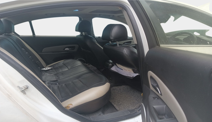 2015 Chevrolet Cruze LTZ, Diesel, Manual, 1 km, interior