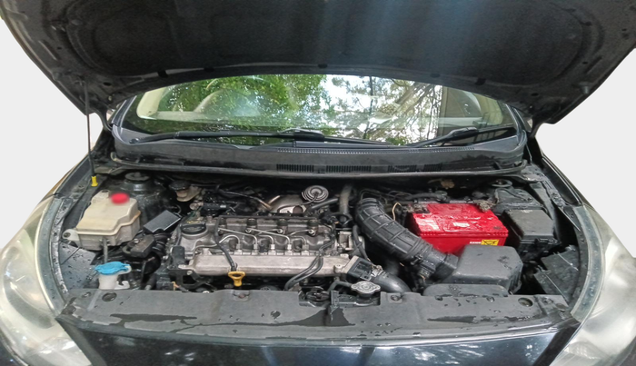 2011 Hyundai Verna FLUIDIC 1.6 CRDI SX, Diesel, Manual, 96,528 km, exterior